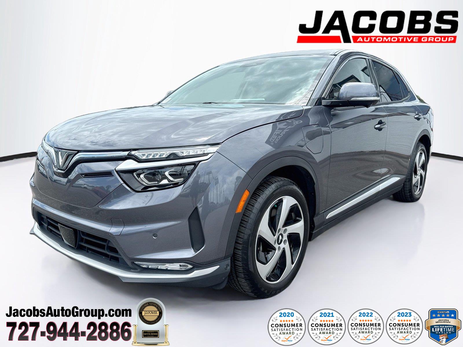 Gray (Neptune Grey Metallic) 2025 VinFast VF8 SUV / Crossover All-Wheel Drive Automatic