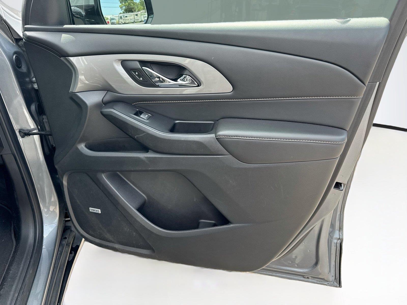 2020 Chevrolet Traverse RS - Photo 16