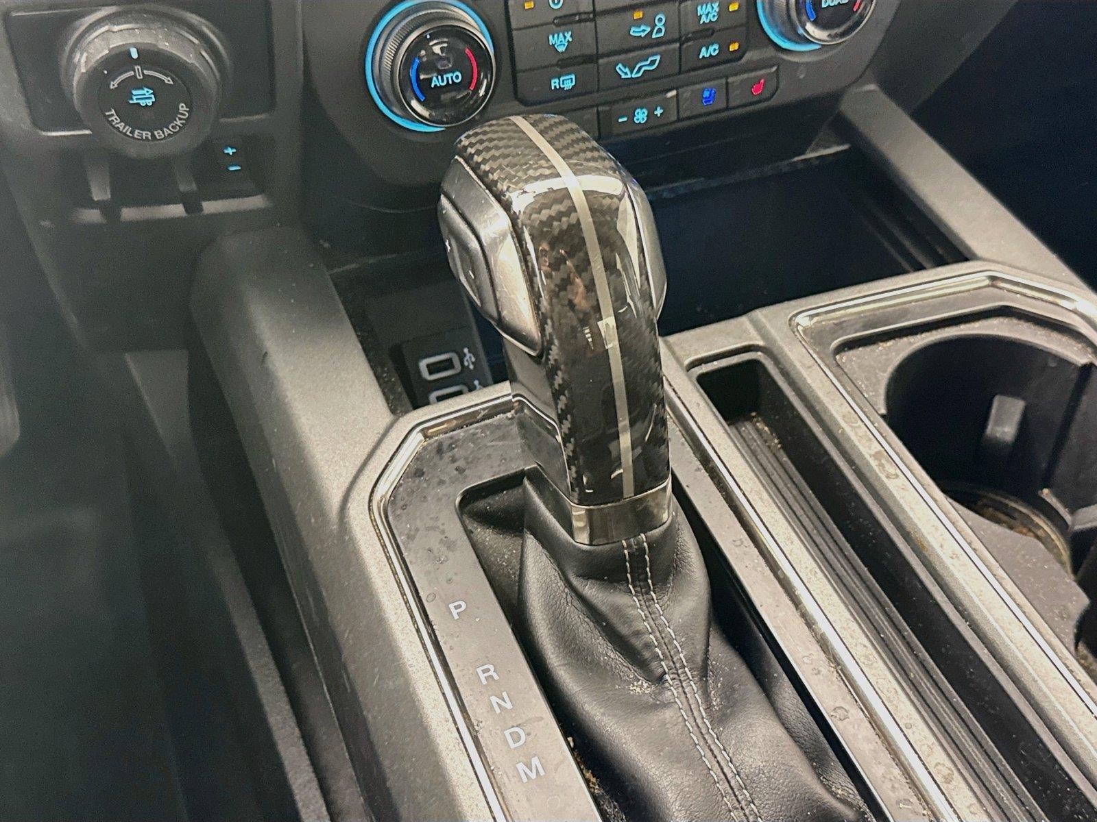 2019 Ford F-150 Raptor - Photo 19