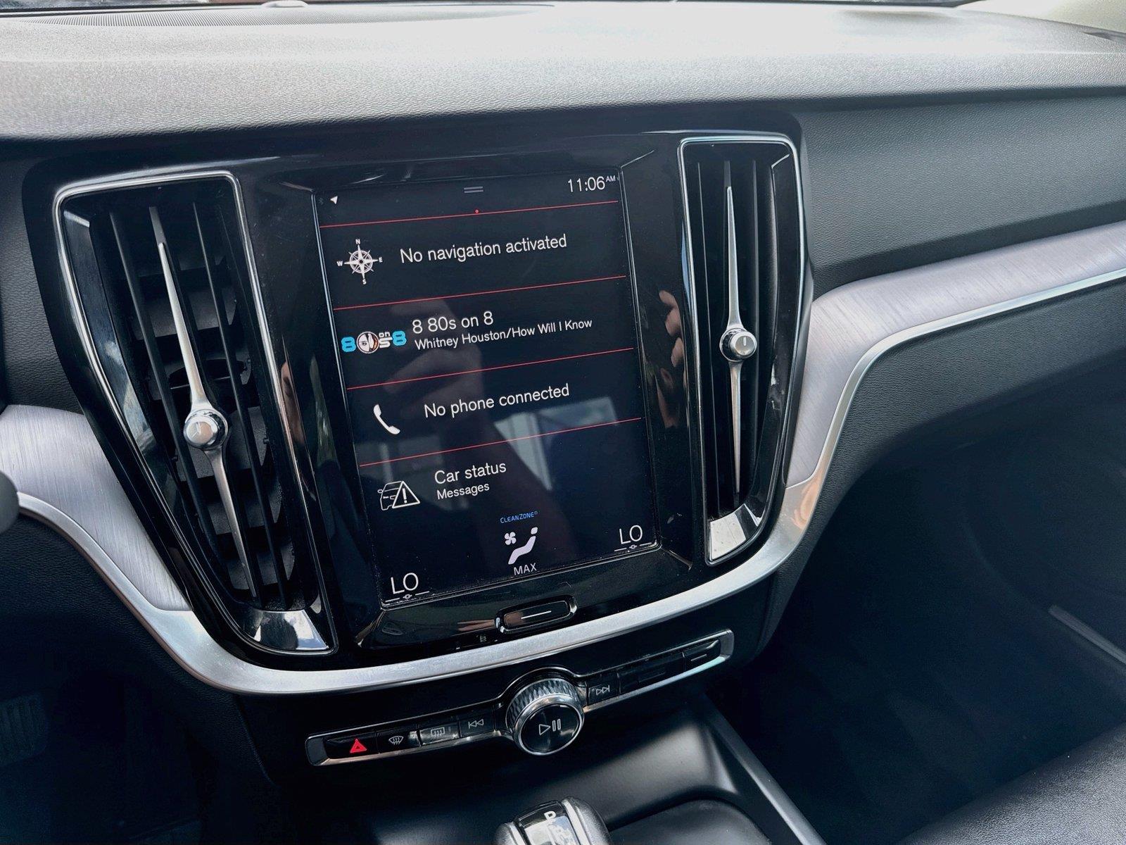 2020 Volvo S60 Momentum - Photo 18