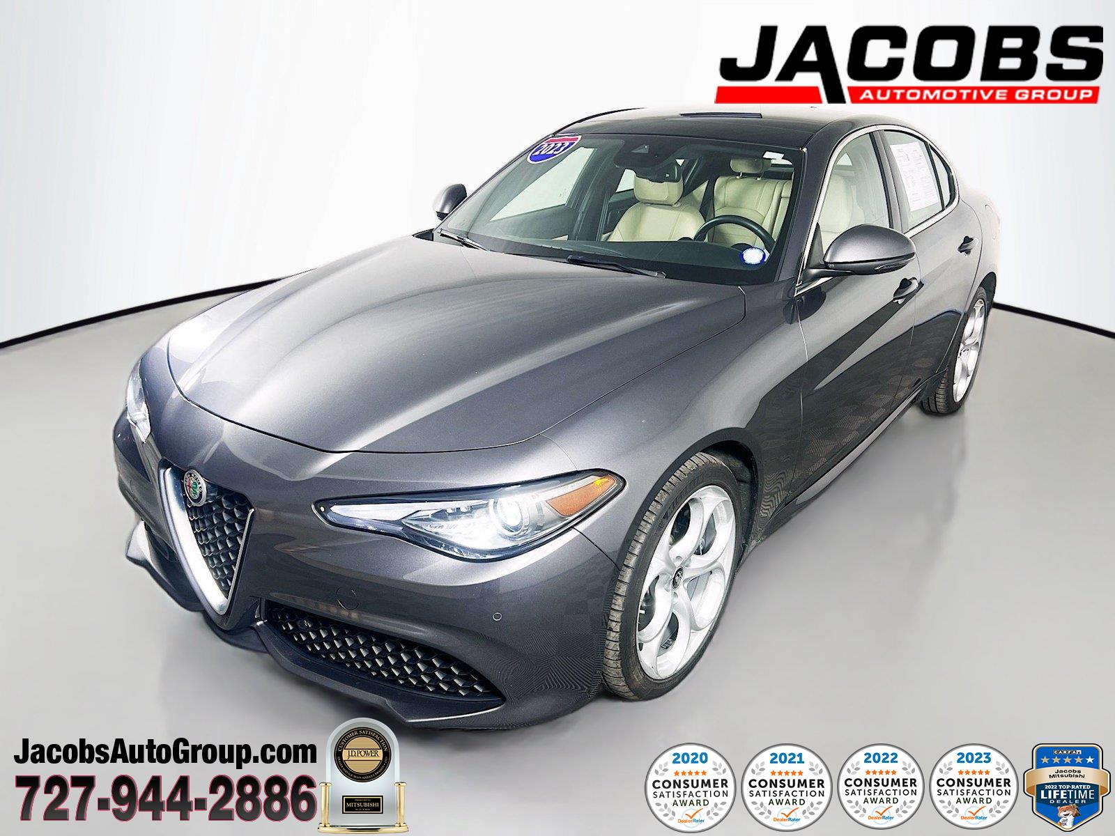 Vesuvio Gray Metallic 2023 Alfa Romeo Giulia Sedan All-Wheel Drive Automatic