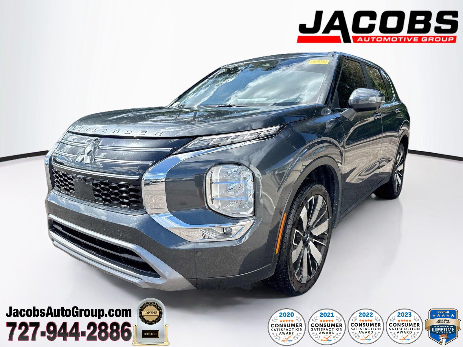 Graphite Gray 2026 Mitsubishi Outlander SUV / Crossover Front-Wheel Drive Continuously Variable Transmission