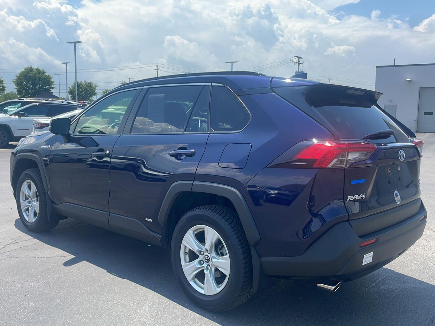 Used 2019 Blueprint Toyota XLE image 9