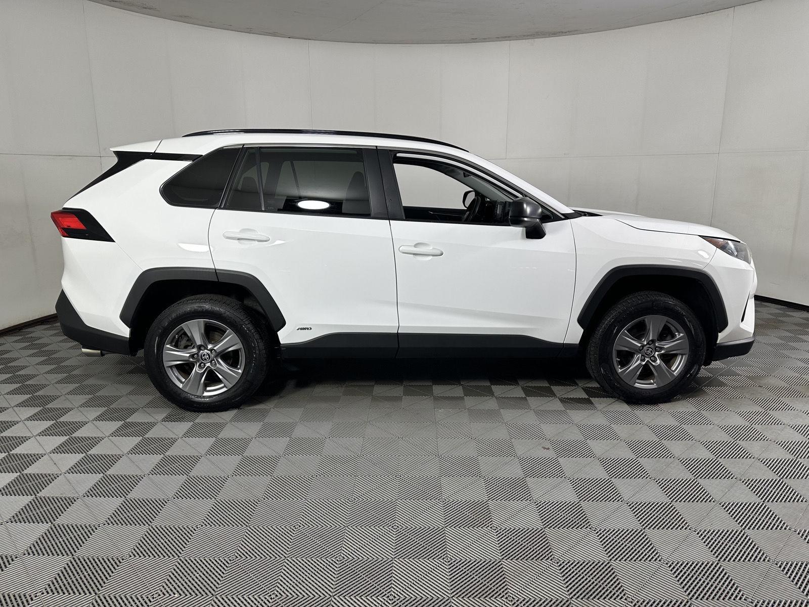 Certified Used 2022 White Toyota Hybrid LE image 3