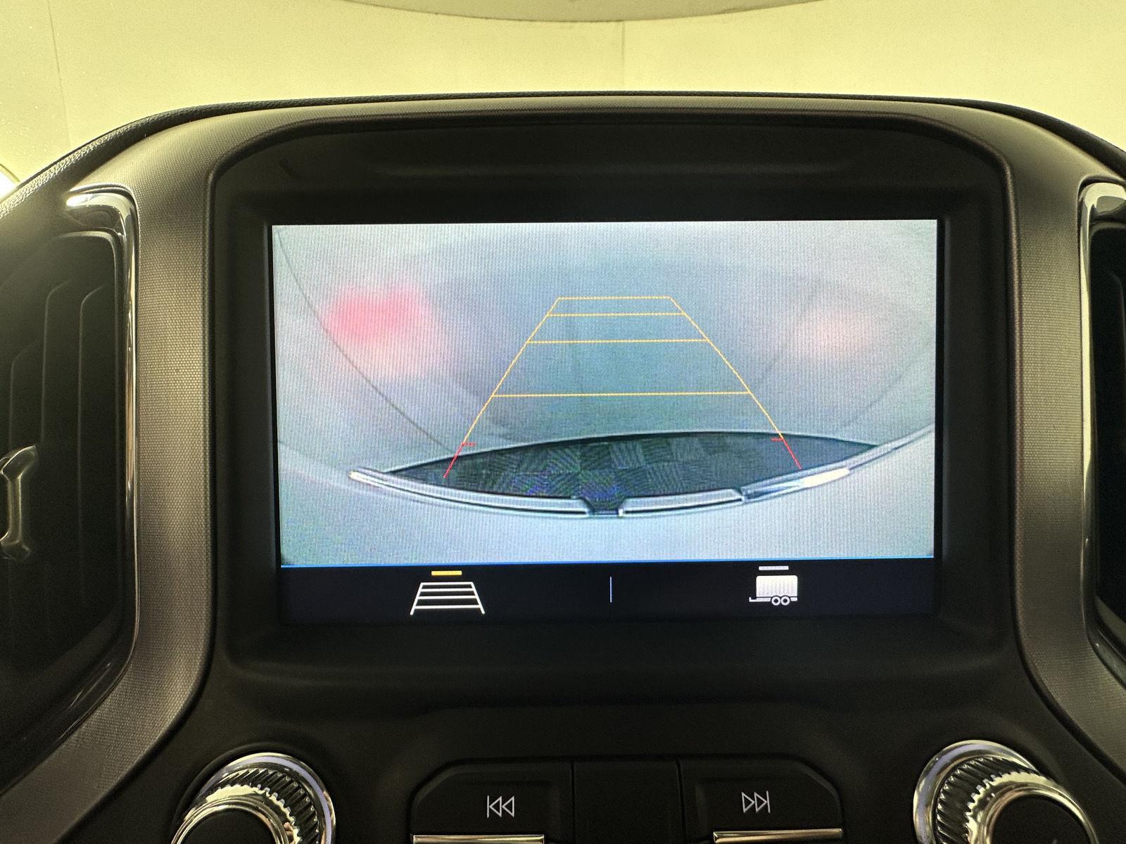 Used 2020 Summit White GMC SLE image 19