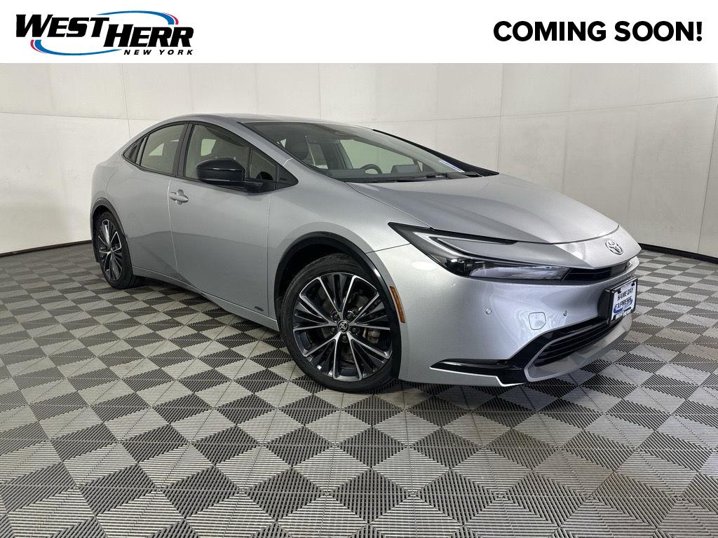 2025 Toyota Prius XLE