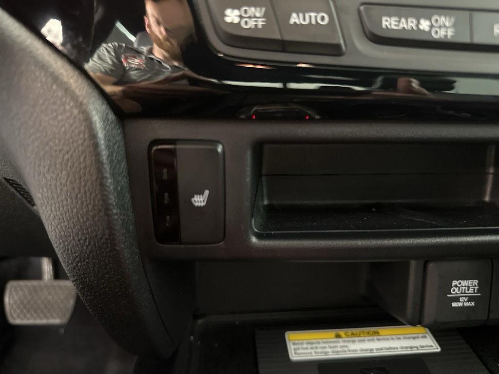 Used 2022 Crystal Black Pearl Honda Black Edition image 20