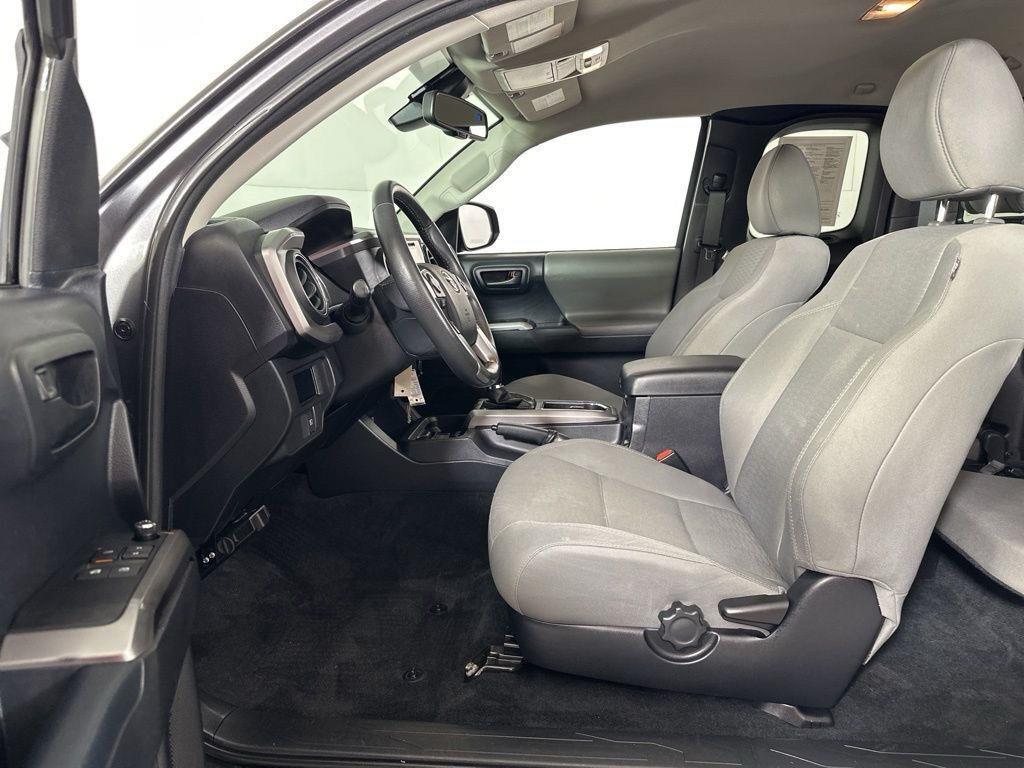 Used 2018 Magnetic Gray Metallic Toyota SR5 V6 image 10
