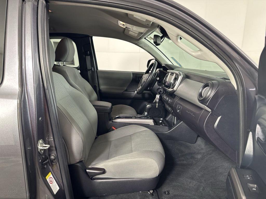 Used 2018 Magnetic Gray Metallic Toyota SR5 V6 image 21