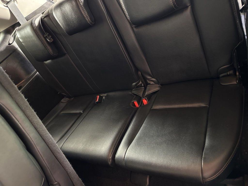 Used 2017 Blizzard Pearl Toyota XLE image 9