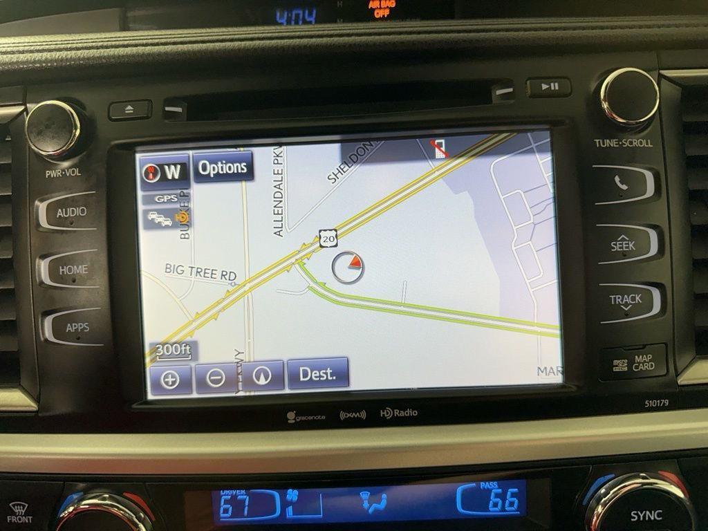 Used 2017 Blizzard Pearl Toyota XLE image 22