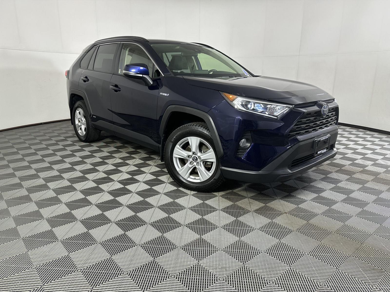 Used 2019 Blueprint Toyota XLE image 12