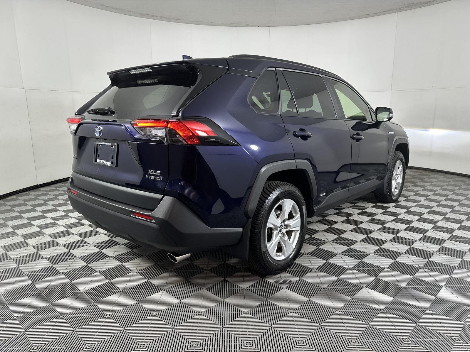 Used 2019 Blueprint Toyota XLE image 22