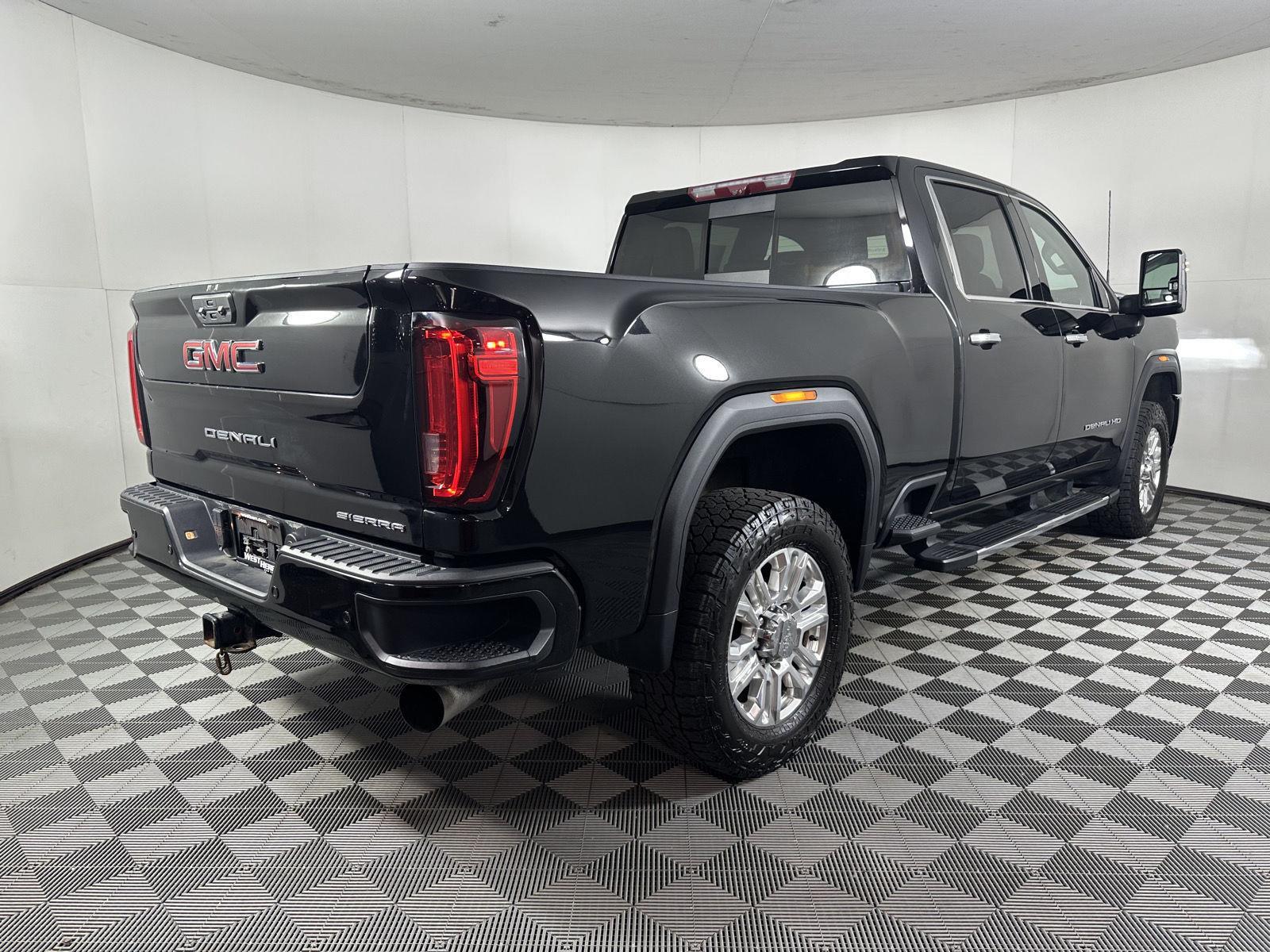 Used 2023 Ebony Twilight Metallic GMC Denali image 18