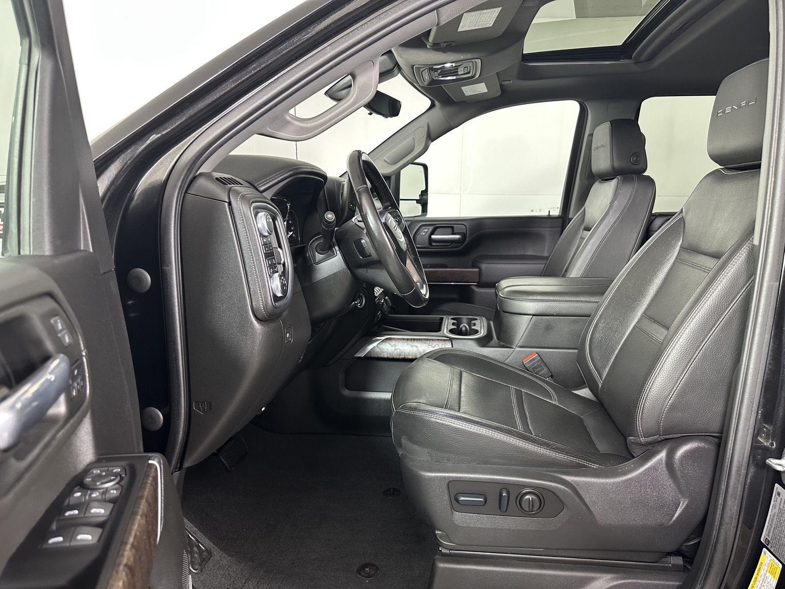 Used 2023 Ebony Twilight Metallic GMC Denali image 20