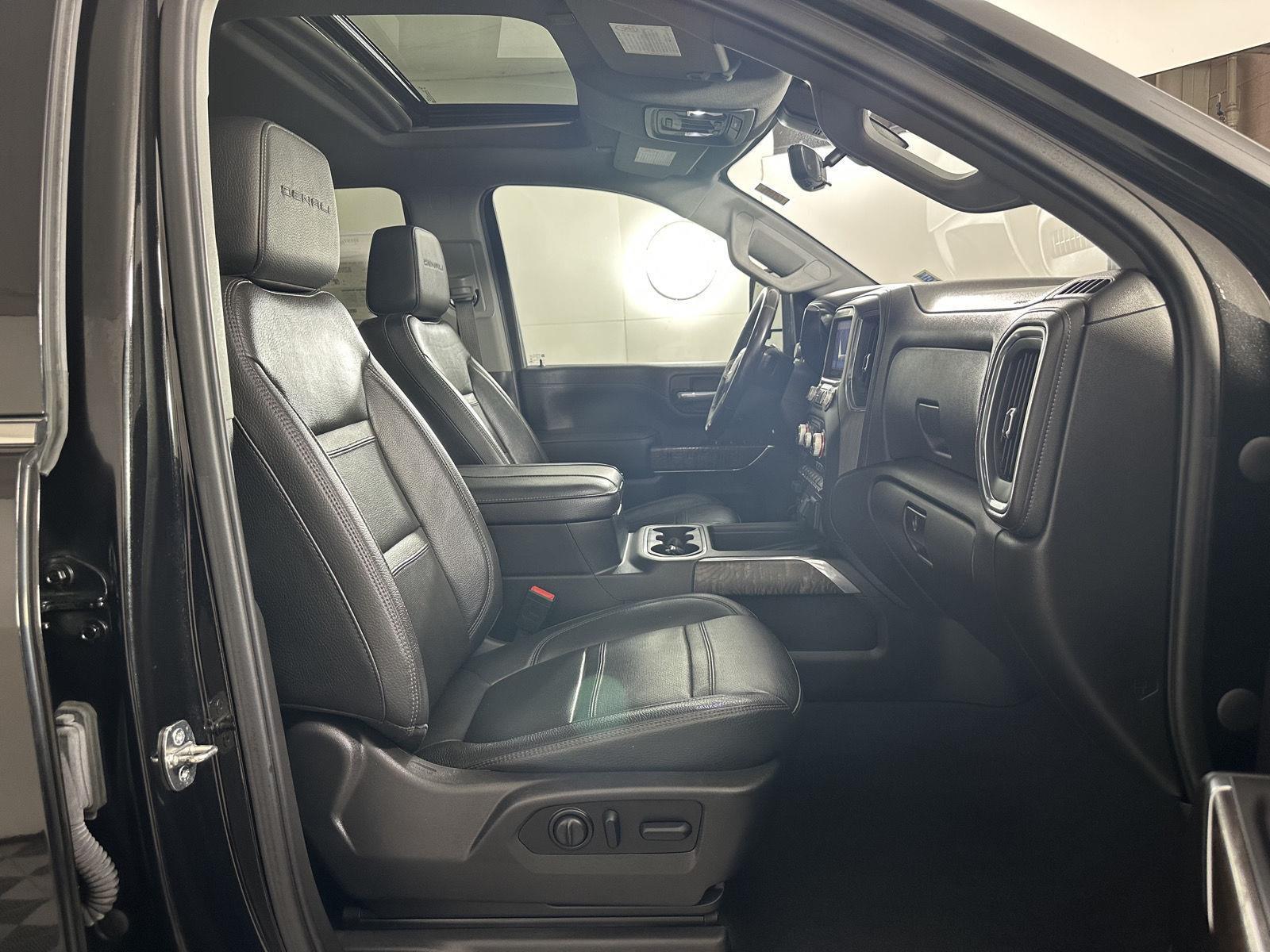 Used 2023 Ebony Twilight Metallic GMC Denali image 37