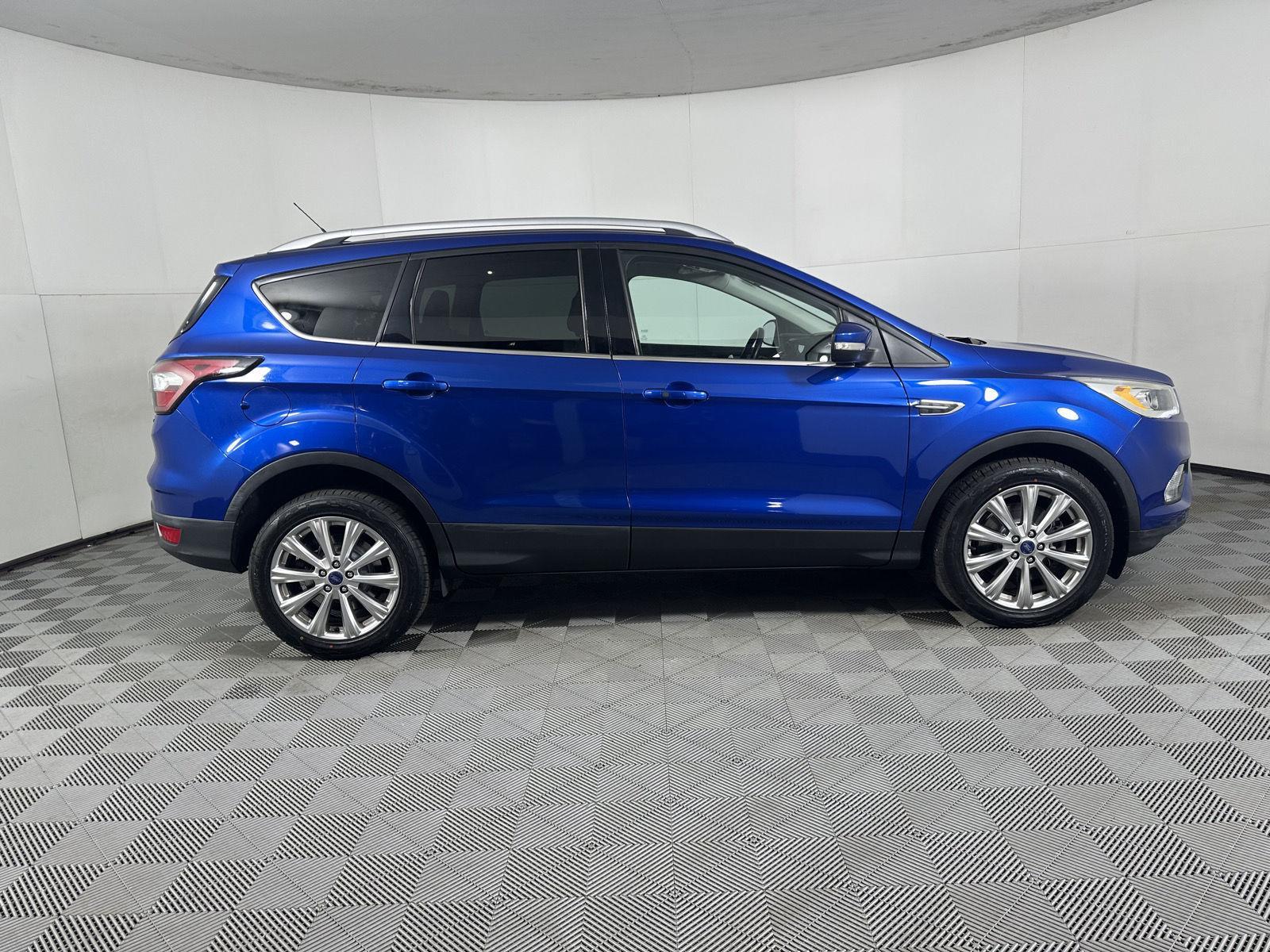 Used 2017 Lightning Blue Ford Titanium image 9