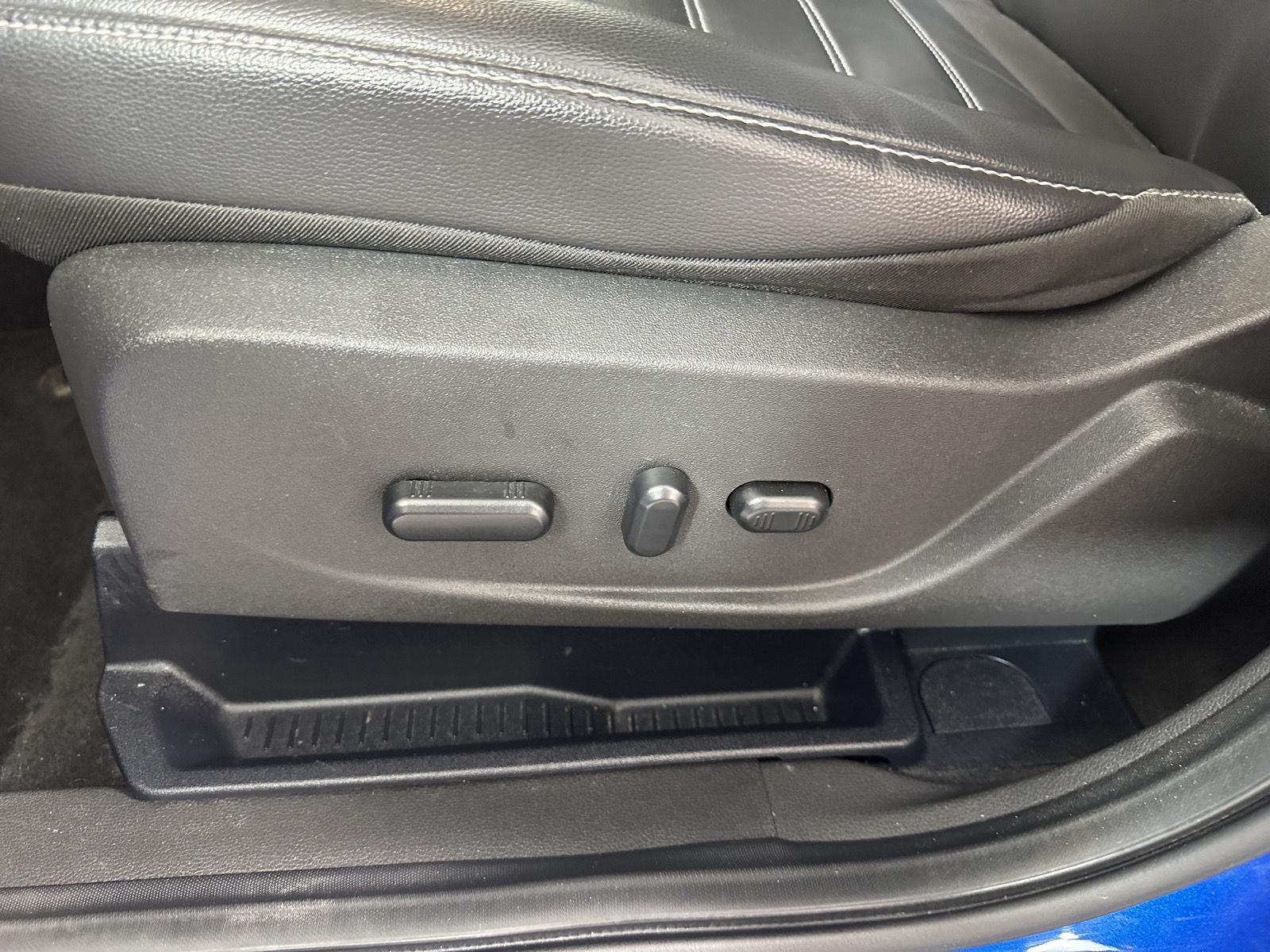 Used 2017 Lightning Blue Ford Titanium image 11