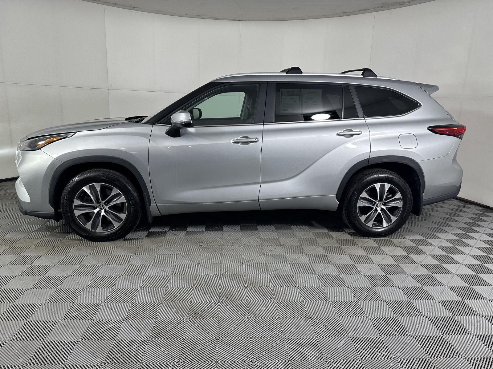 Certified Used 2023 Celestial Silver Metallic Toyota XLE image 17