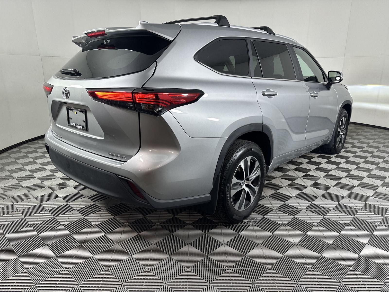 Certified Used 2023 Celestial Silver Metallic Toyota XLE image 19