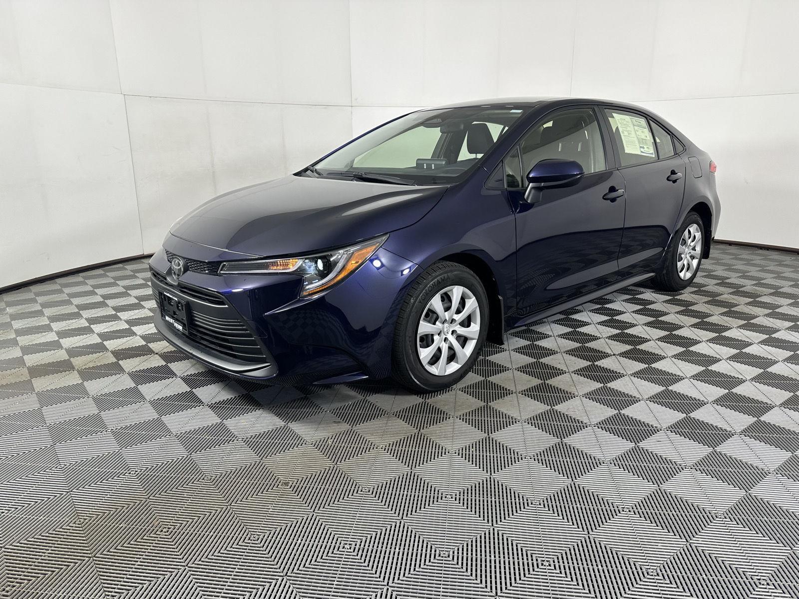 Certified Used 2023 Blueprint Toyota LE image 10