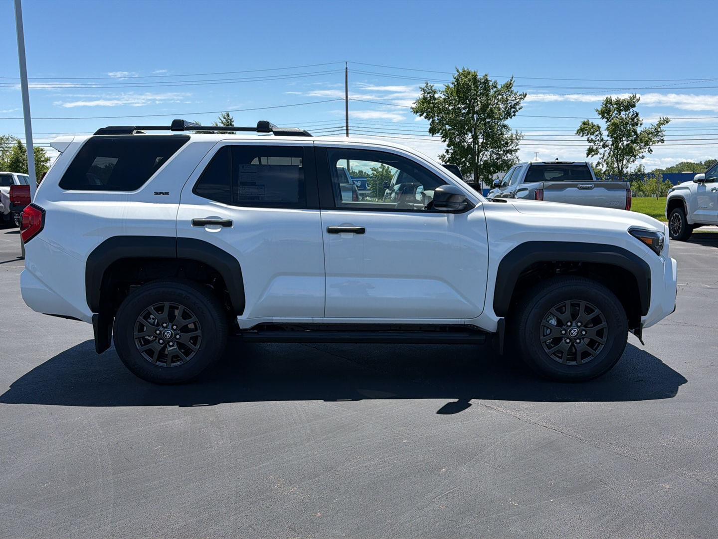 New 2026 Ice Cap Toyota SR5 image 7