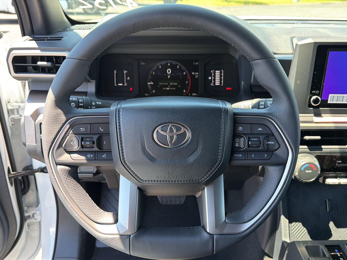 New 2026 Ice Cap Toyota SR5 image 3