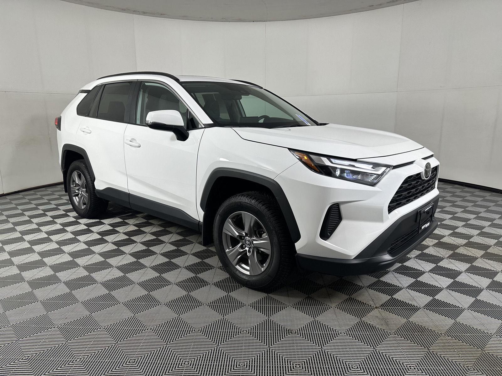 Certified Used 2024 Ice Cap Toyota XLE image 11