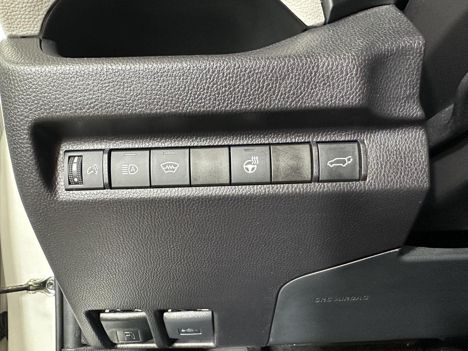 Certified Used 2024 Ice Cap Toyota XLE image 25