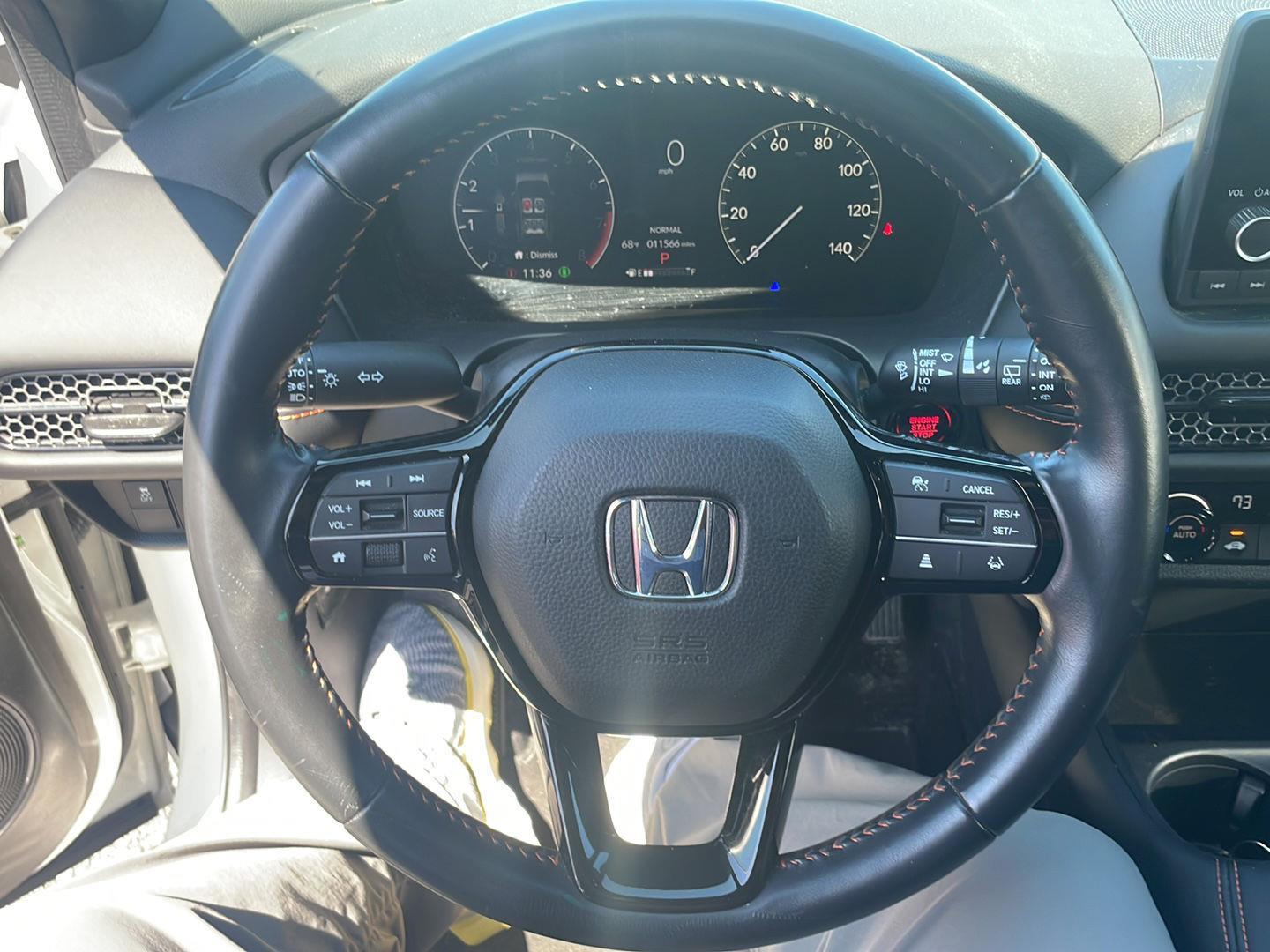 Used 2025 Platinum White Pearl Honda Sport image 3