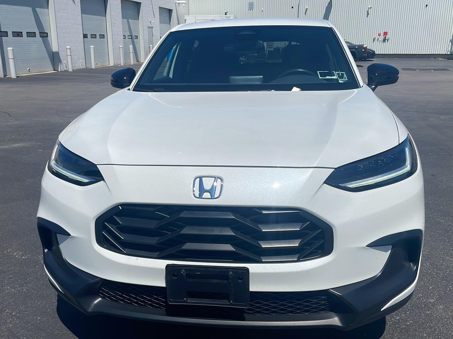 Used 2025 Platinum White Pearl Honda Sport image 8