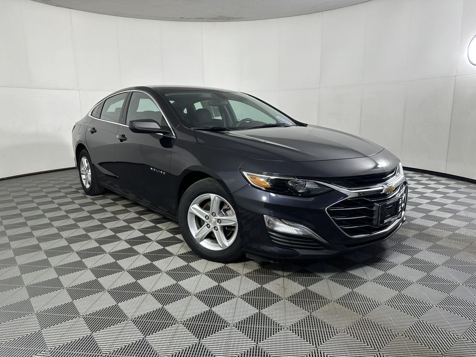 Used 2022 Dark Ash Metallic Chevrolet LS image 15