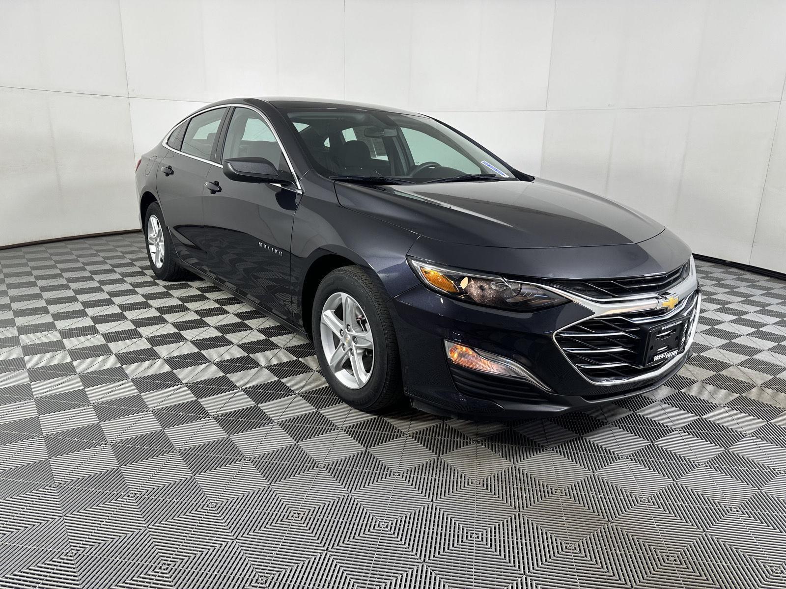 Used 2022 Dark Ash Metallic Chevrolet LS image 18