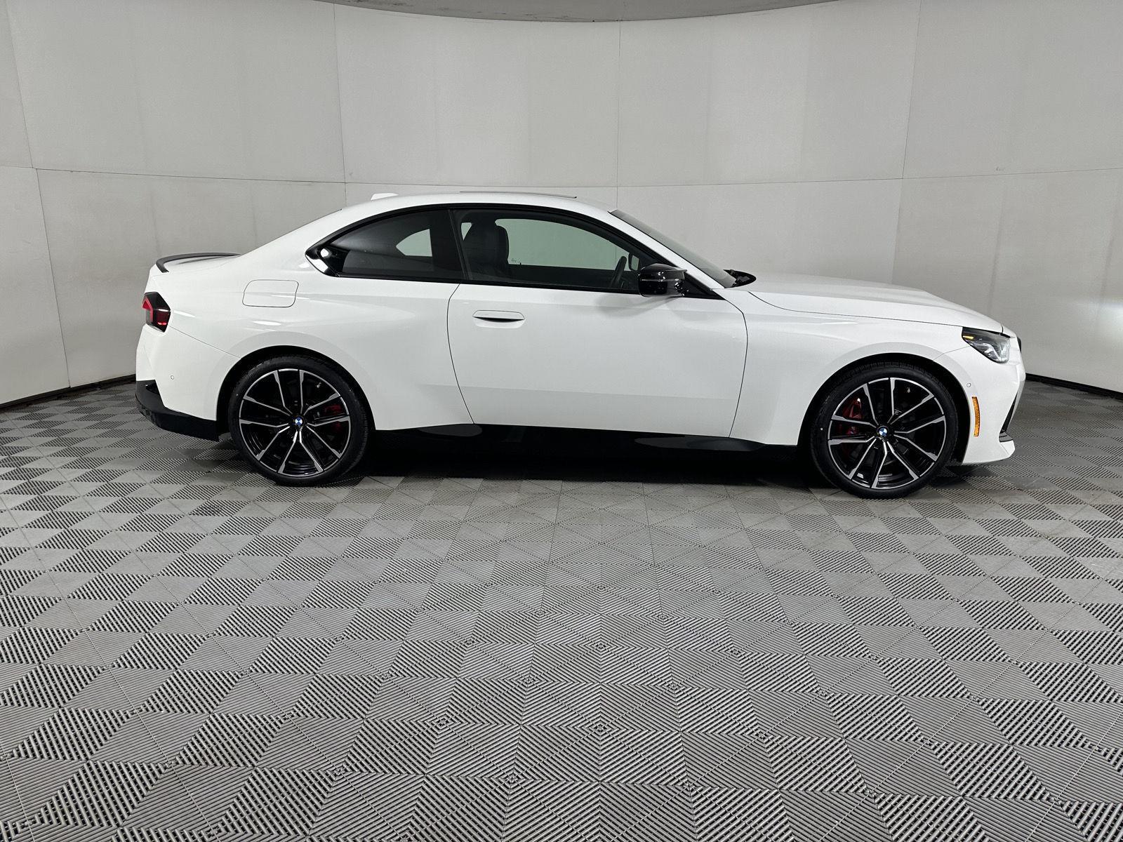 Used 2024 Alpine White BMW M240i xDrive image 19