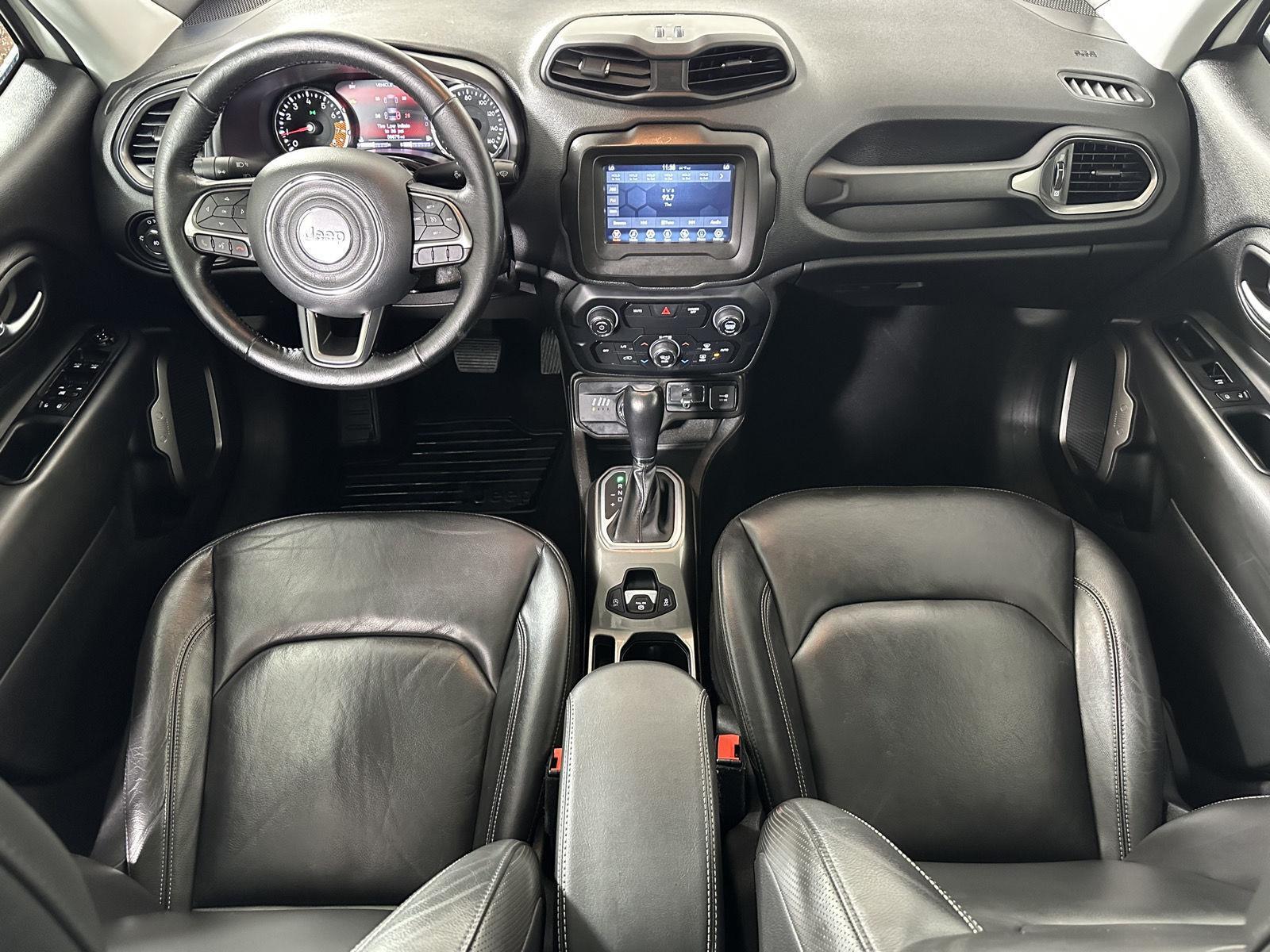 Used 2020 Alpine White Clearcoat Jeep Limited image 2