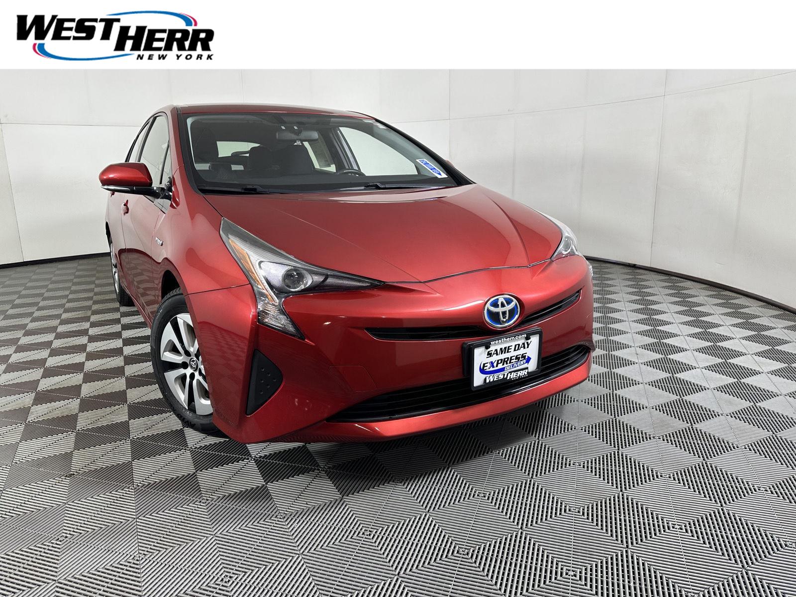 2016 Toyota Prius Three FWD