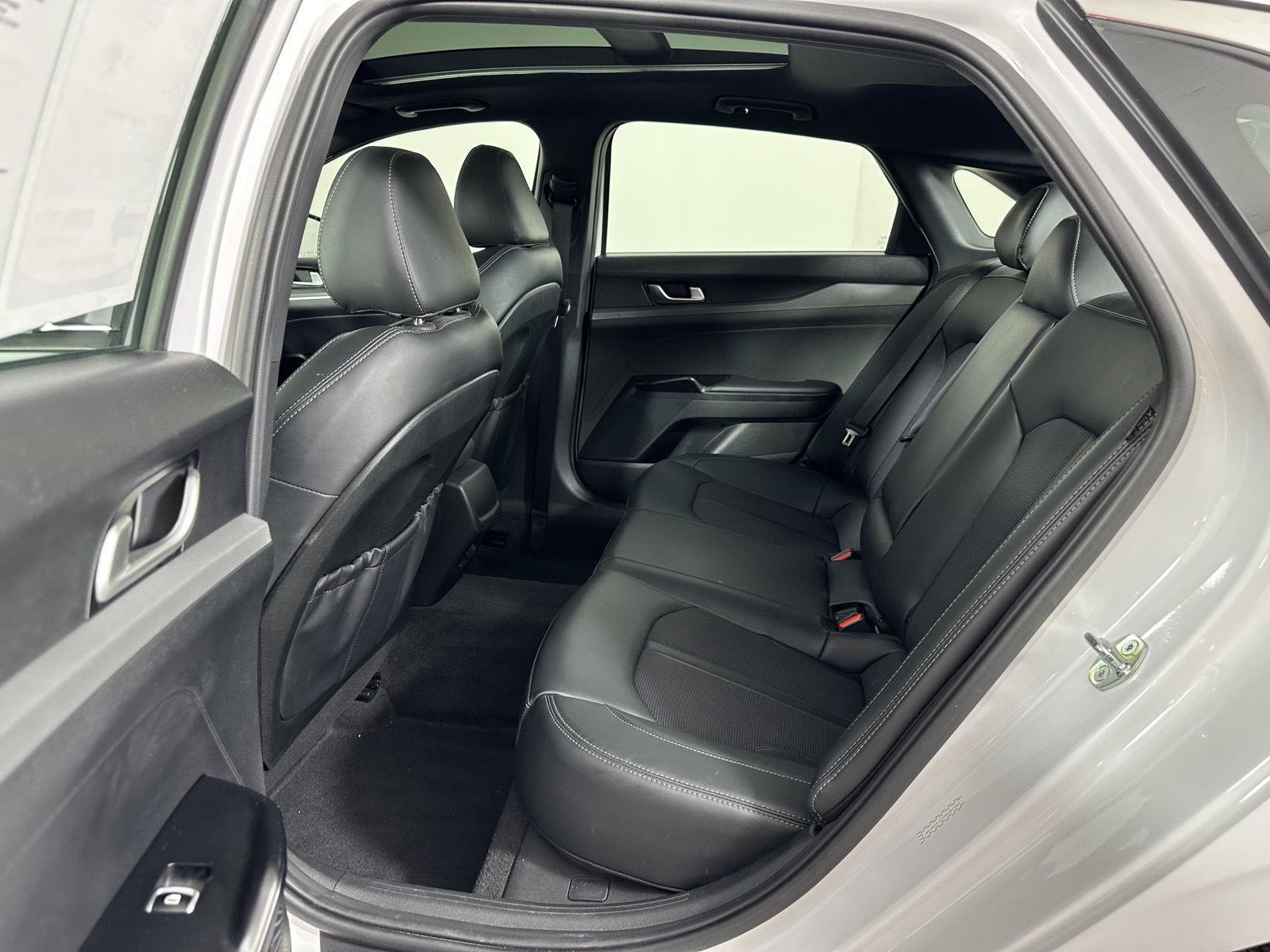 Used 2023 Glacial White Pearl Kia GT-Line image 32