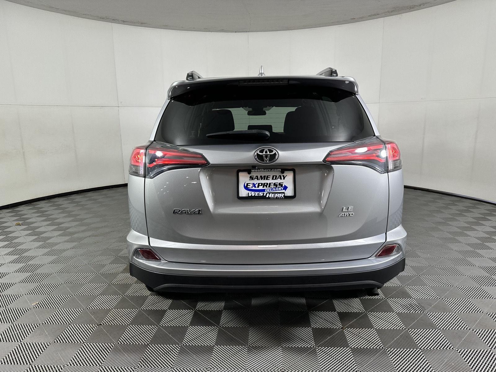 Used 2018 Silver Sky Metallic Toyota LE image 10