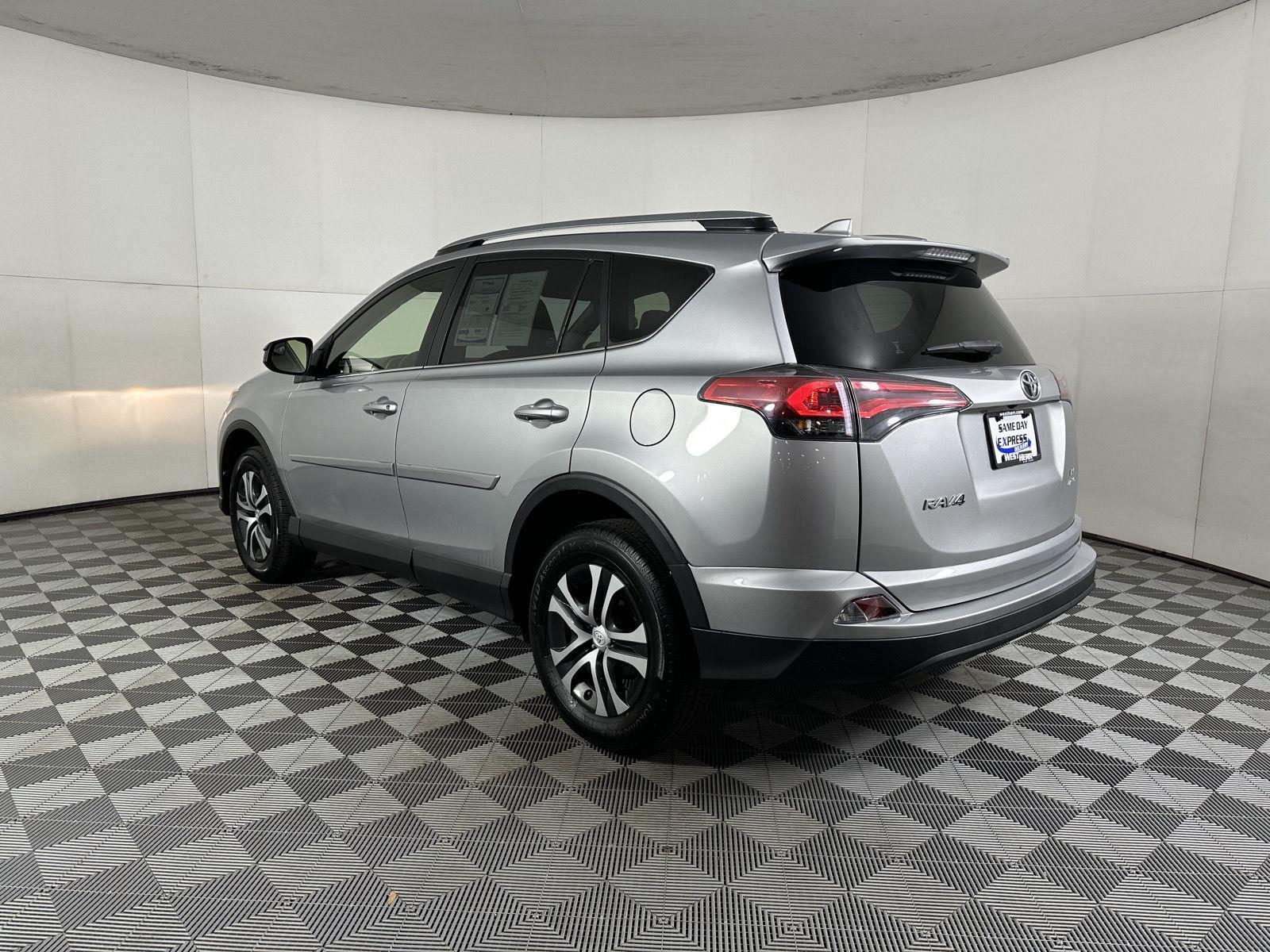 Used 2018 Silver Sky Metallic Toyota LE image 11