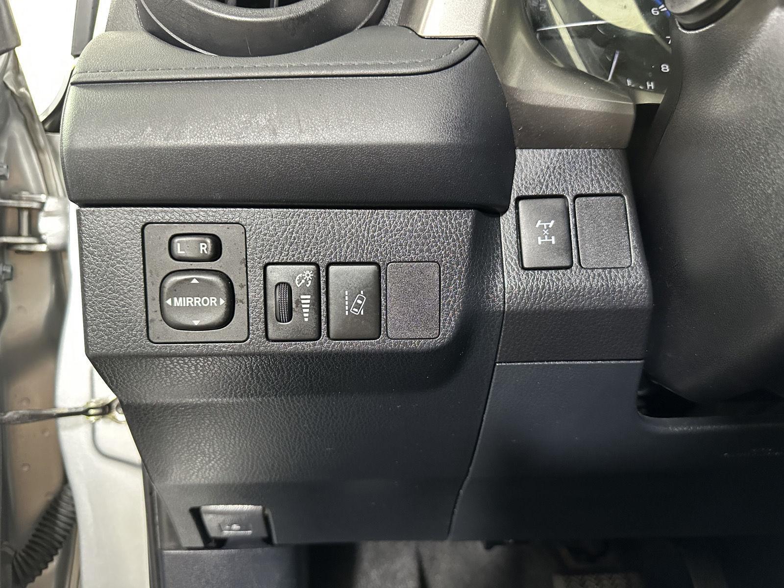 Used 2018 Silver Sky Metallic Toyota LE image 24