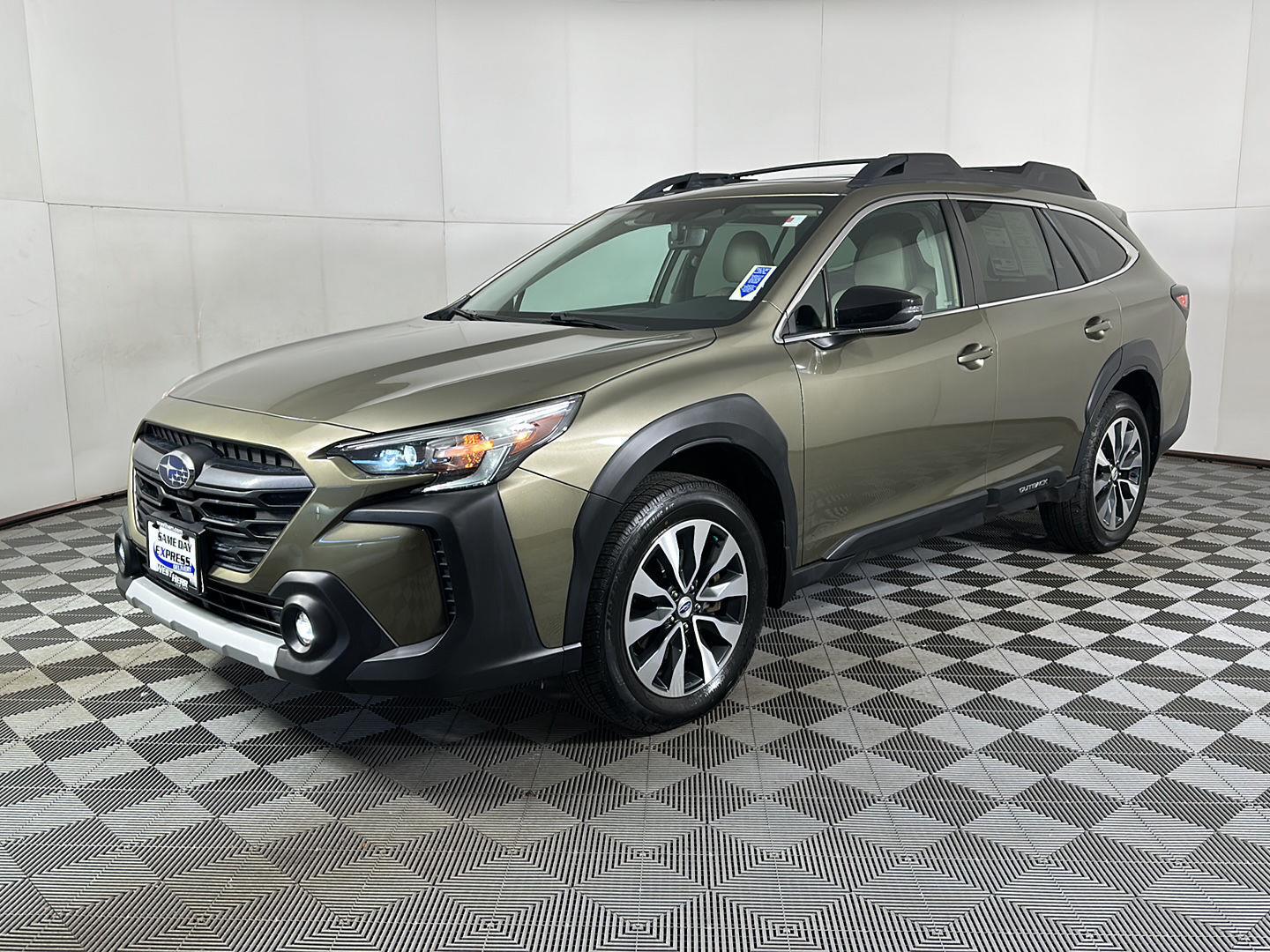 Used 2023 Autumn Green Metallic Subaru Limited image 16