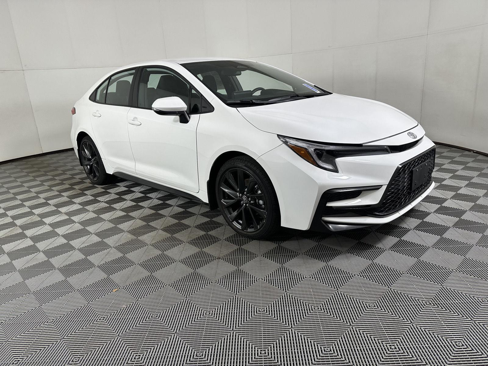 Certified Used 2026 Ice Cap Toyota SE image 25