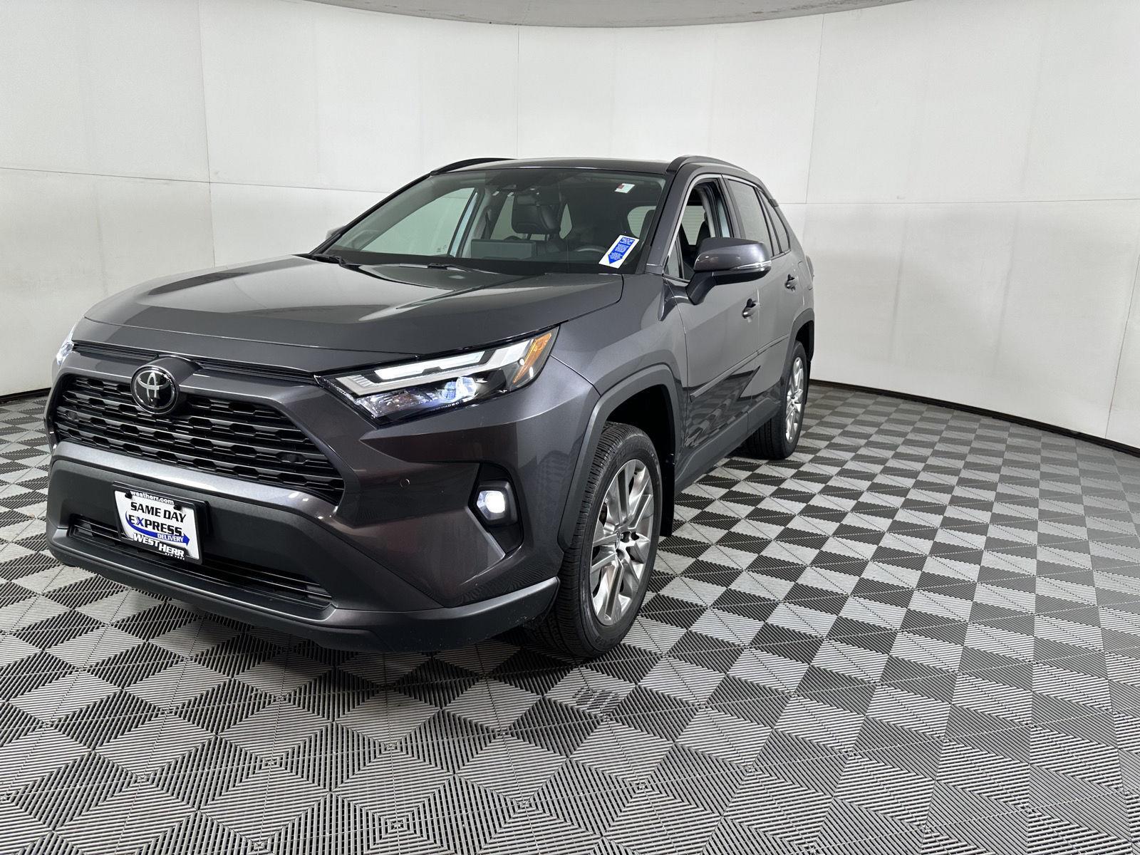 Certified Used 2024 Magnetic Gray Metallic Toyota XLE Premium image 21