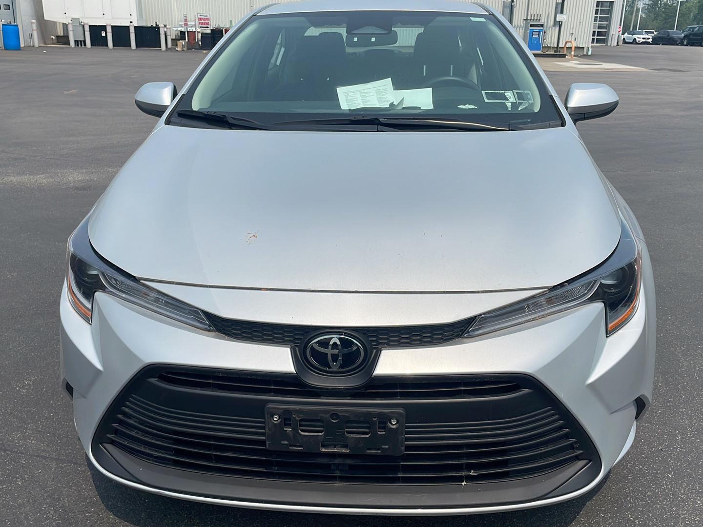 Certified Used 2024 Classic Silver Metallic Toyota  image 5