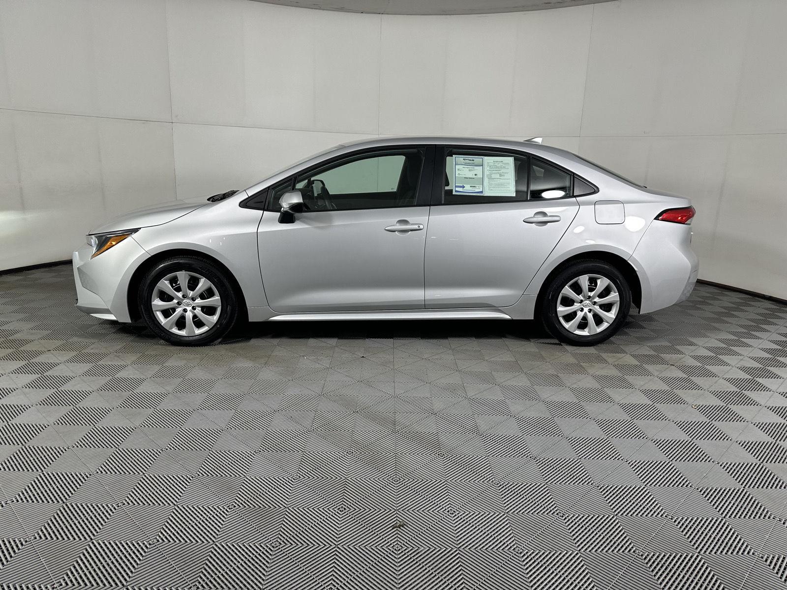 Certified Used 2024 Classic Silver Metallic Toyota  image 14