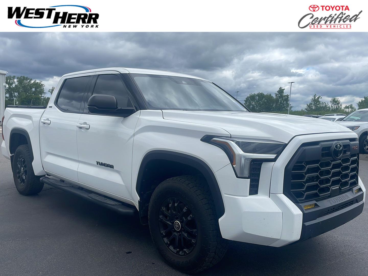 White 2022 Toyota Tundra Pickup Truck Four-Wheel Drive Automatic