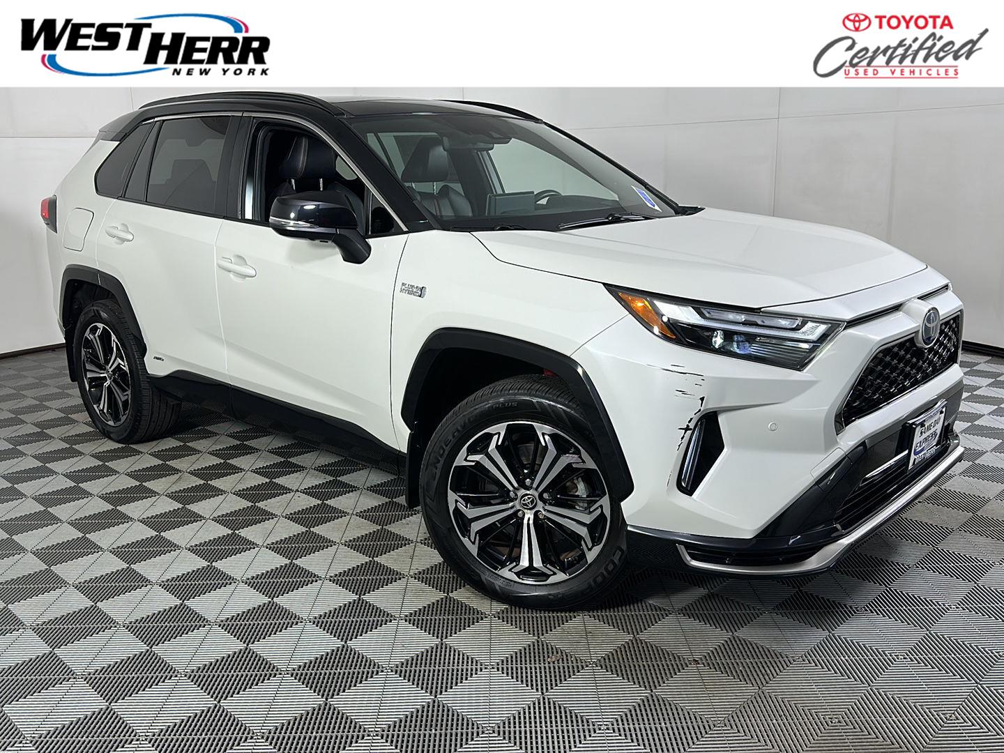 2022 Toyota RAV4 Prime XSE