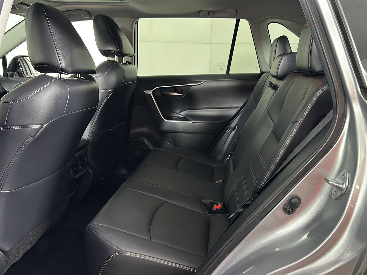 Certified Used 2021 Silver Sky Metallic Toyota XLE Premium image 10