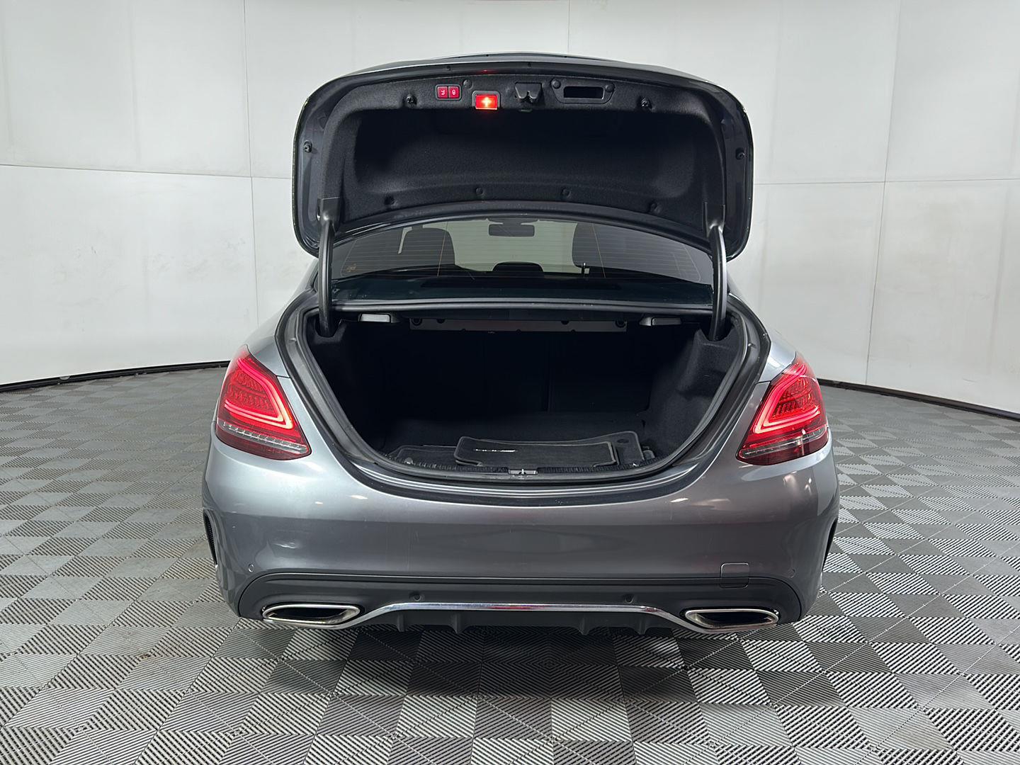 Used 2020 Selenite Grey Metallic Mercedes-Benz C 300 image 16