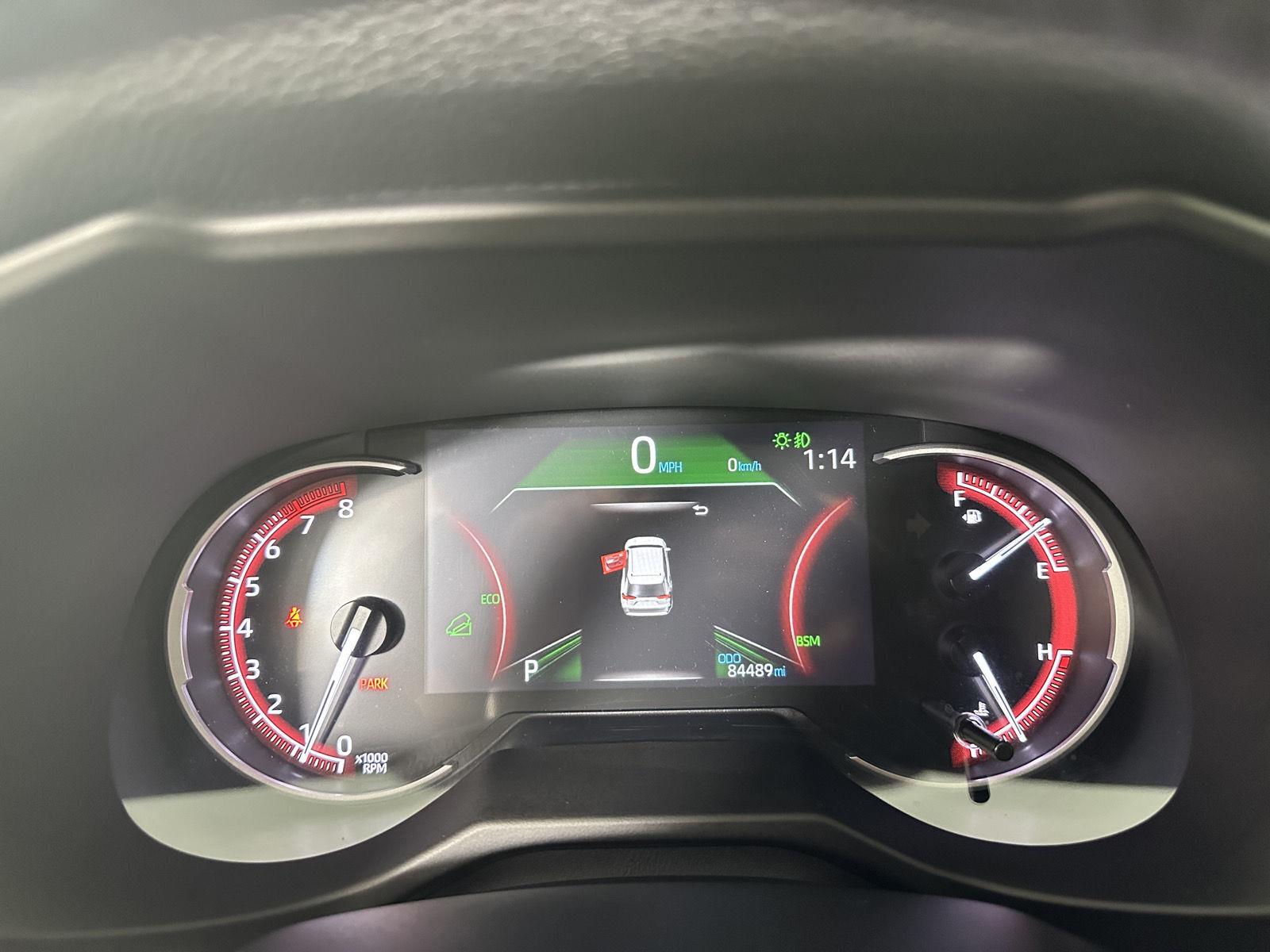Used 2019 Midnight Black Metallic Toyota Adventure image 8